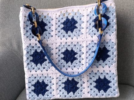 Cyprus-made premium cotton yarn bag with thick felt base