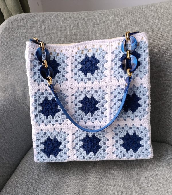 Cyprus-made premium cotton yarn bag with thick felt base