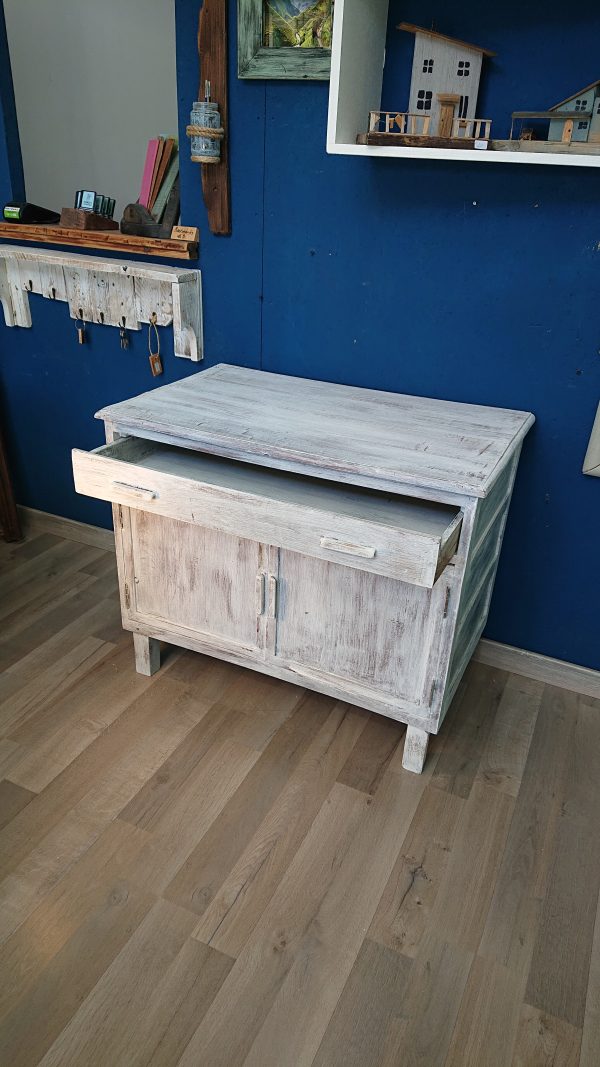 Rustic wall unit/cabinet - Image 2