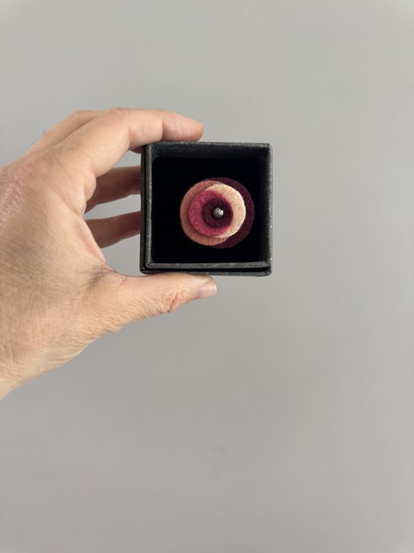 Adjustable Felt Ring- 4 colour combinations - Image 4