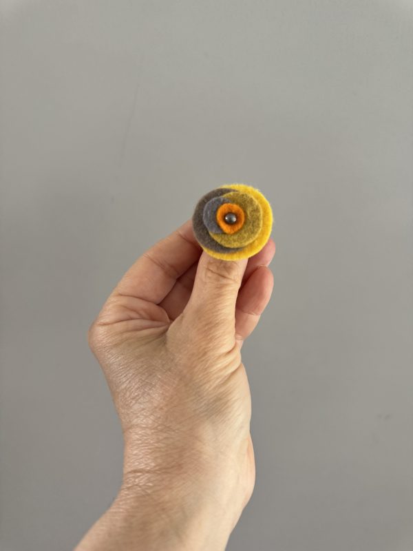 Adjustable Felt Ring- 4 colour combinations - Image 7