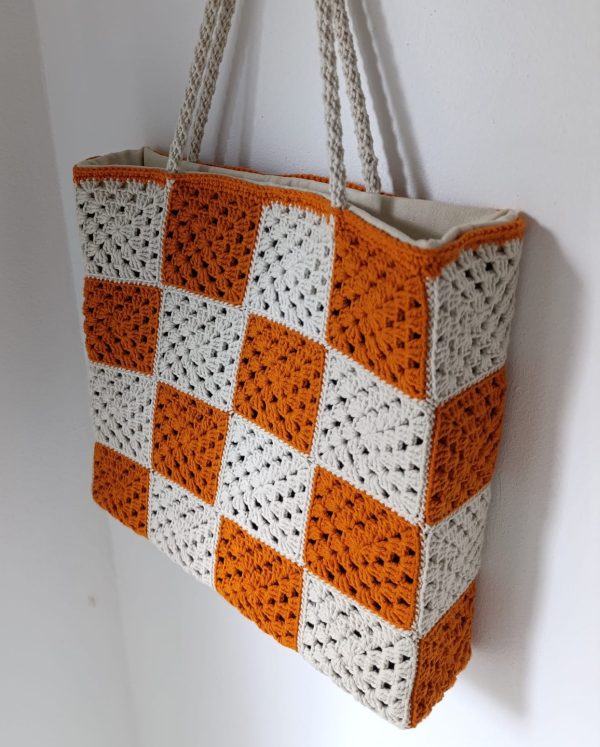 Handmade Crochet Bag – Traditional Motif, Cinnamon & Light Beige, Double Lined with Felt & Linen – Boho Ethical Fashion - Image 4
