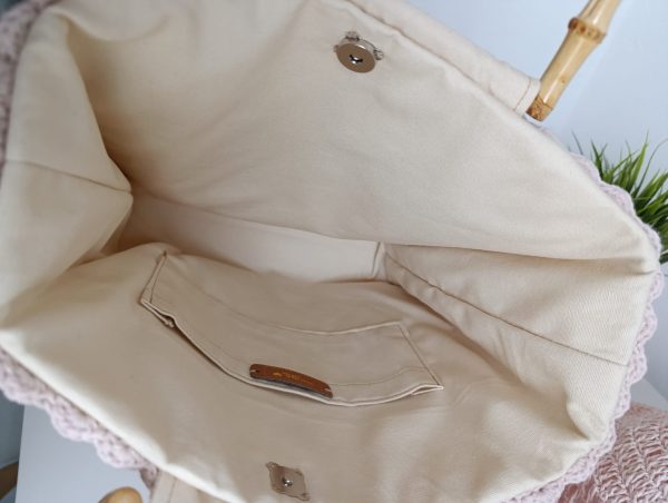 Handmade Granny Square Bag – Beige, Off-White & Light Rose Crochet Tote with Magnetic Closure - Image 3